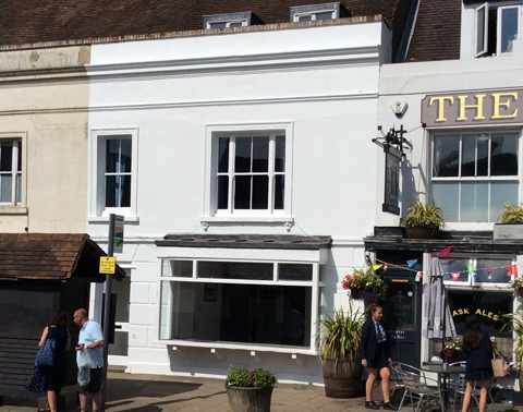 Lizzie Wells Decorating - Exterior Painting of Shop in Battle